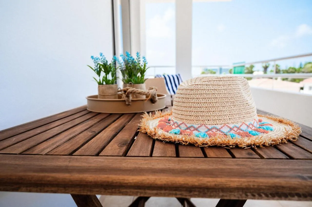 Narcissos 'Nissi Beach' Apartment E9 아이아 나파